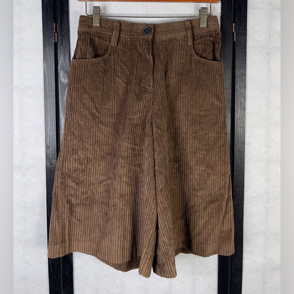 Frankie Shop Chocolate Brown women’s short Medium